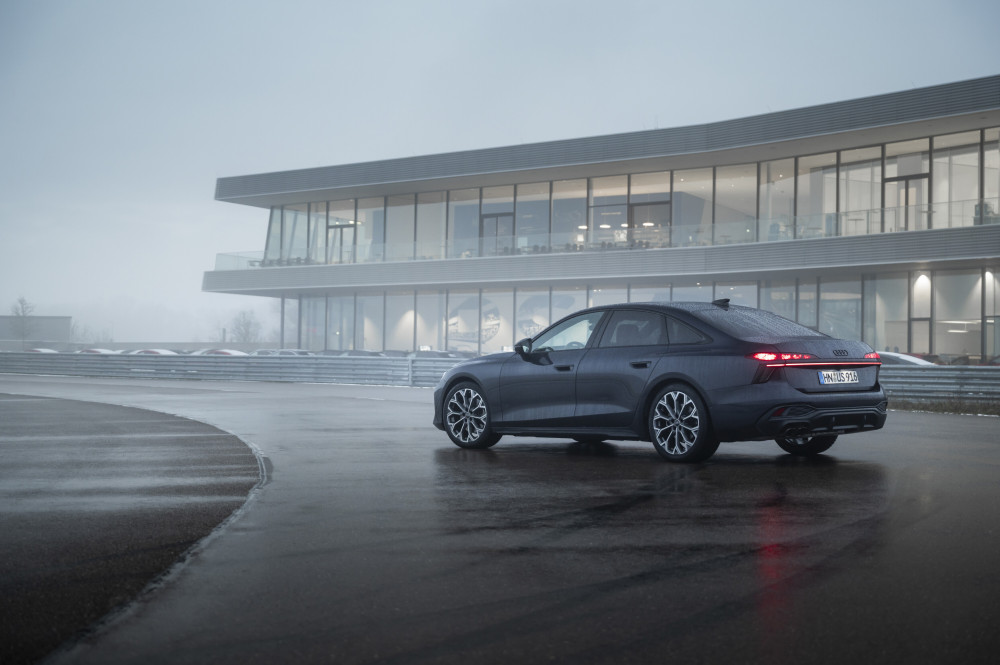 Audi A6 a Audi Q5 new V6 TDI MHEV plus 